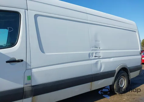 2016 Mercedes-Benz Sprinter 2500 High Roof from USA, damaged, VIN WD3PE8DD0GP248756